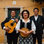 Fado-booking-Porto-with-wine-Concert de fado en direct avec un verre de vin de Porto Tawny