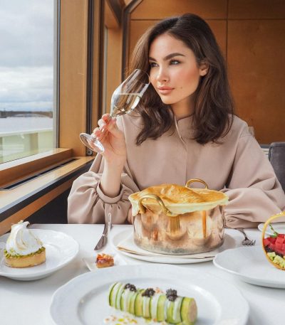 Dîner-croisière des six ponts